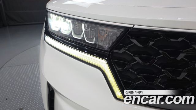 Kia Sorento 2022 — photo 8