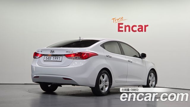 Hyundai AVANTE 2011 — photo 2