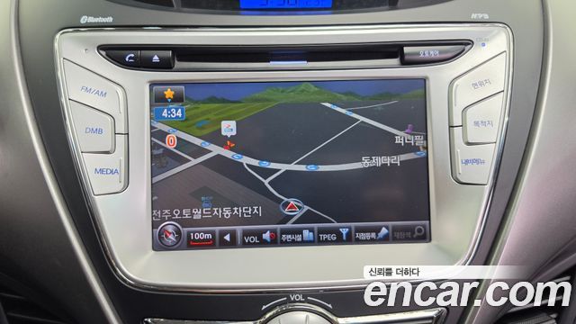 Hyundai AVANTE 2011 — photo 14