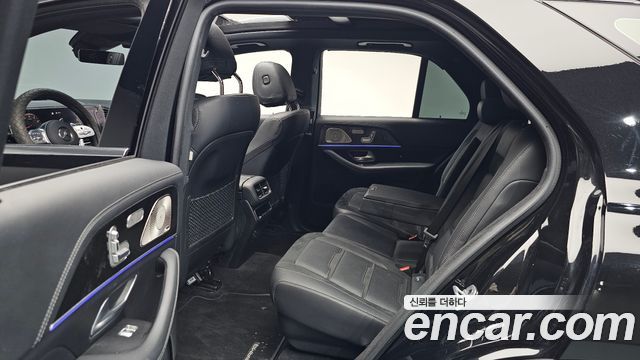 Mercedes-Benz GLE-Class 2023 — photo 17