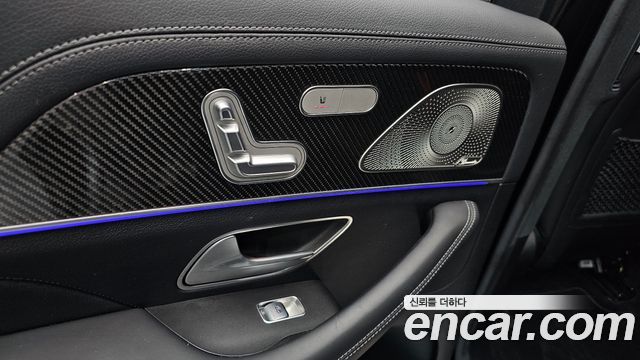 Mercedes-Benz GLE-Class 2023 — photo 25