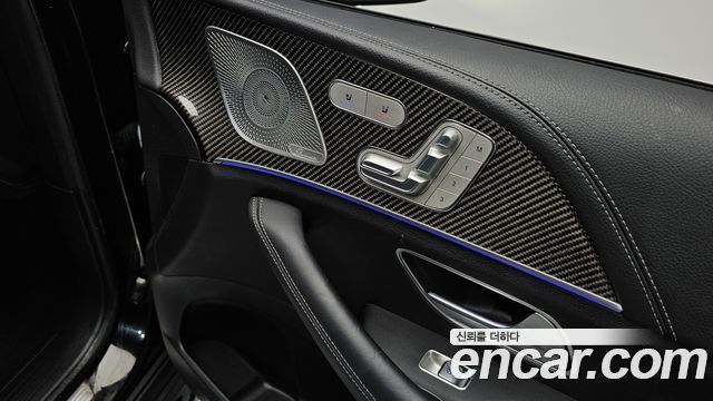 Mercedes-Benz GLE-Class 2023 — photo 31