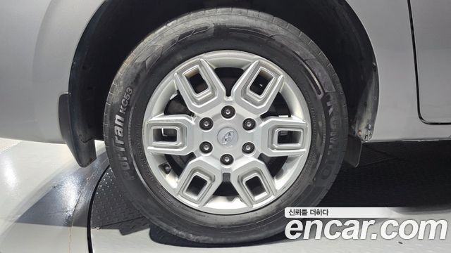 Hyundai Staria 2023 — photo 5