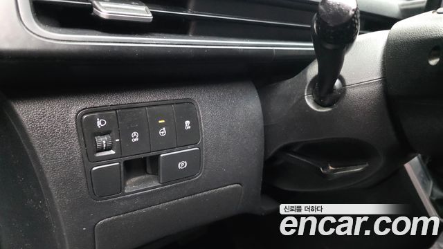 Hyundai Staria 2023 — photo 25