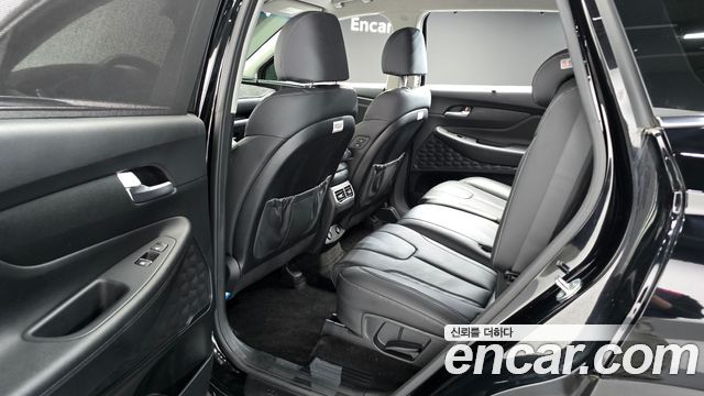 Hyundai Santafe 2021 — photo 11