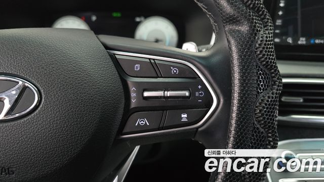 Hyundai Santafe 2021 — photo 14