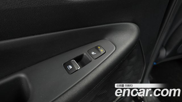 Hyundai Santafe 2021 — photo 17