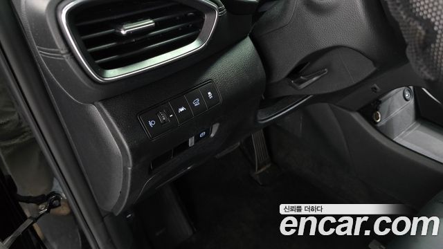 Hyundai Santafe 2021 — photo 19
