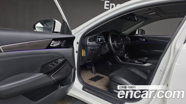 Kia K7 2020 — photo 10