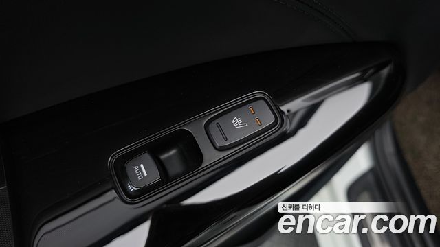 Kia K7 2020 — photo 17