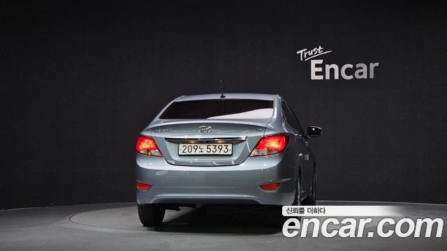 Hyundai Accent 2019 — photo 4