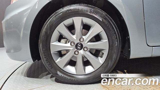 Hyundai Accent 2019 — photo 5
