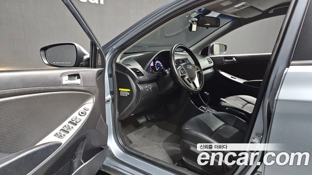 Hyundai Accent 2019 — photo 13