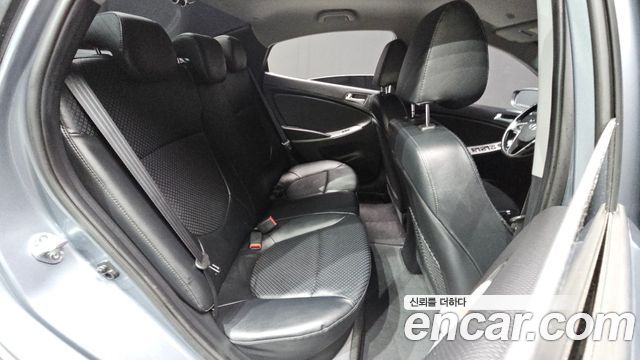 Hyundai Accent 2019 — photo 18