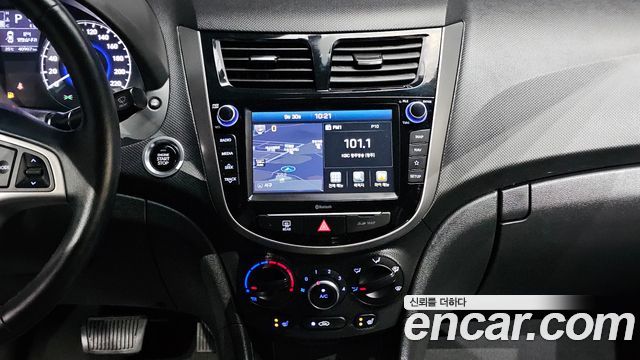 Hyundai Accent 2019 — photo 20