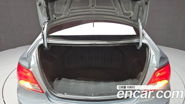 Hyundai Accent 2019 — photo 26