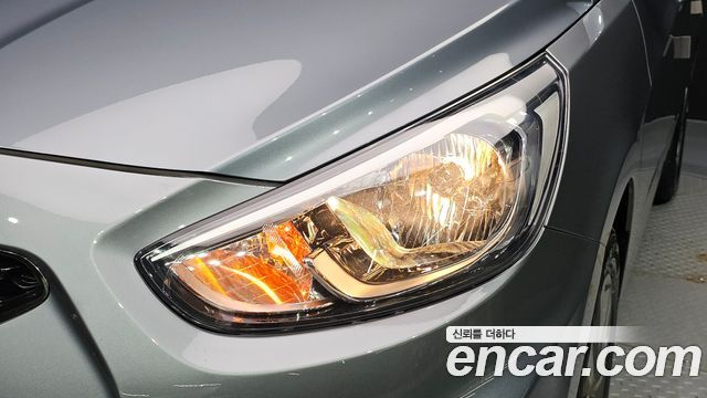 Hyundai Accent 2019 — photo 8