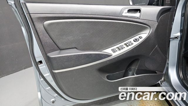 Hyundai Accent 2019 — photo 14