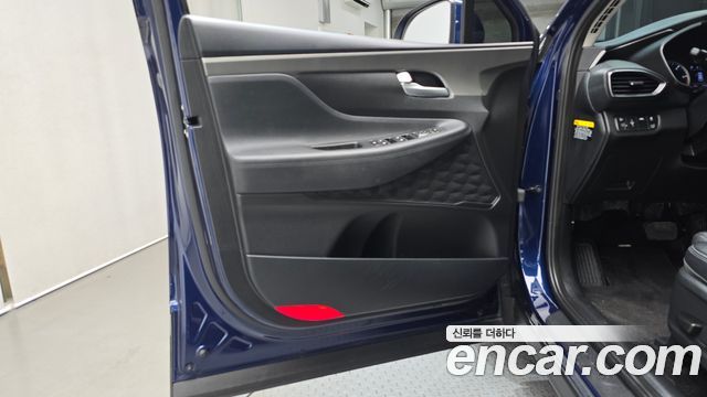 Hyundai Santafe 2020 — photo 14