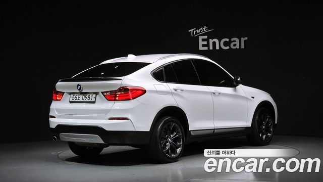 BMW X4 2016 — photo 2
