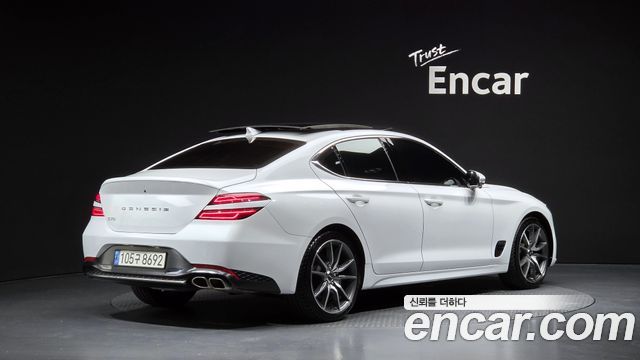 Genesis G70 2022 — photo 2