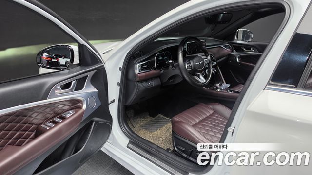 Genesis G70 2022 — photo 13