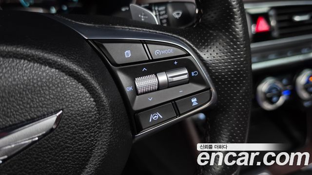 Genesis G70 2022 — photo 20