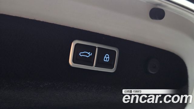 Genesis G70 2022 — photo 26