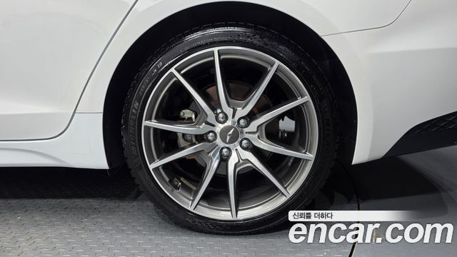 Genesis G70 2022 — photo 7