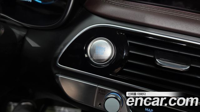 Genesis G70 2022 — photo 32