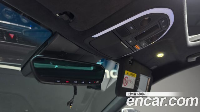 Genesis G70 2022 — photo 33