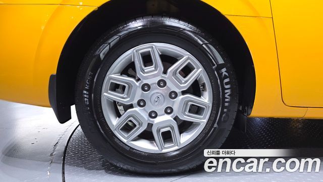 Hyundai Staria 2023 — photo 5