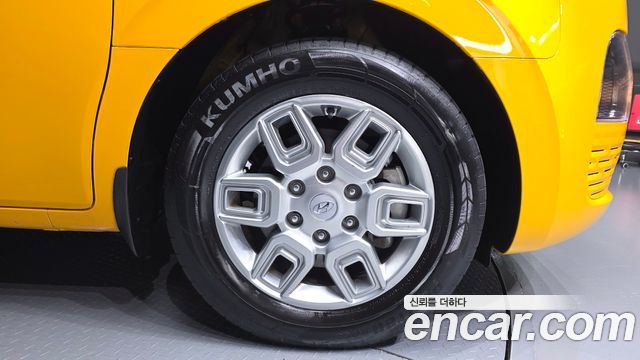 Hyundai Staria 2023 — photo 7