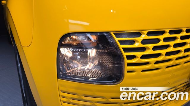 Hyundai Staria 2023 — photo 8