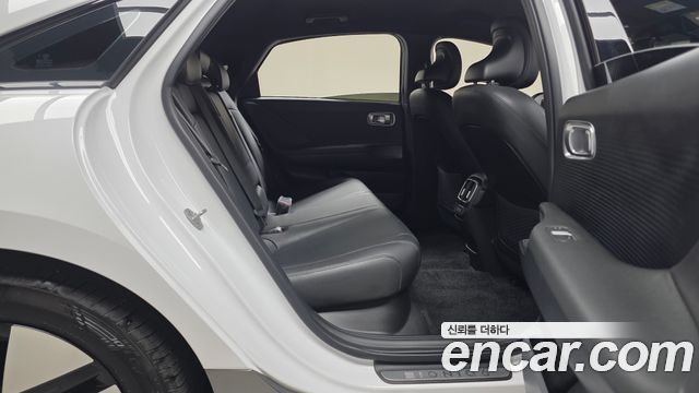 Hyundai Ioniq6 2025 — photo 17