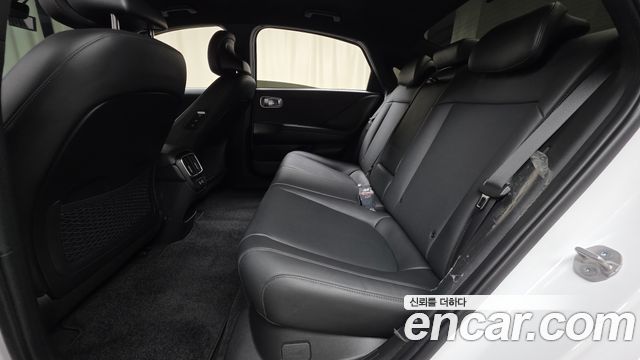 Hyundai Ioniq6 2025 — photo 18
