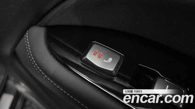 KG Mobility Rexton 2019 — photo 22