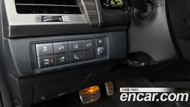 KG Mobility Rexton 2019 — photo 28
