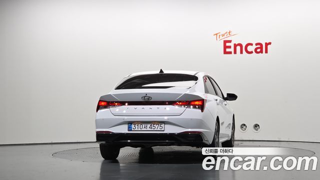 Hyundai AVANTE 2023 — photo 4