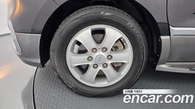 Hyundai Starex 2019 — photo 5