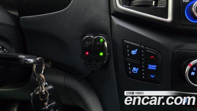 Hyundai Starex 2019 — photo 24
