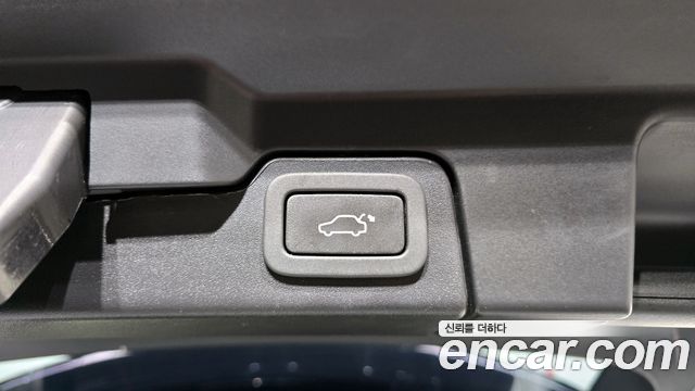 Land Rover Range Rover Evoque 2017 — photo 20
