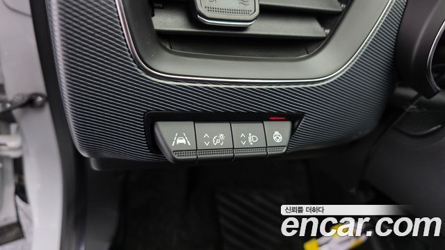 Renault Korea XM3 2020 — photo 24