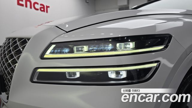 Genesis GV80 2020 — photo 8