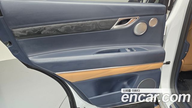 Genesis GV80 2020 — photo 15