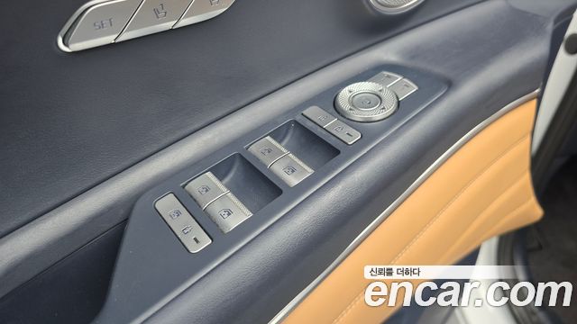 Genesis GV80 2020 — photo 36