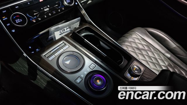 Genesis GV80 2021 — photo 12