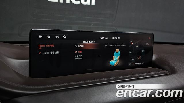 Genesis GV80 2021 — photo 32