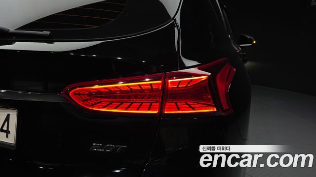 Hyundai Santafe 2019 — photo 9