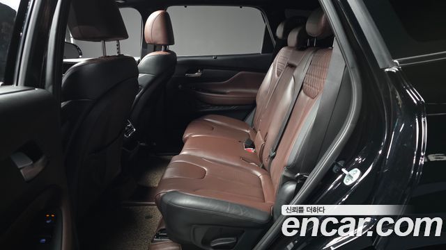 Hyundai Santafe 2019 — photo 16